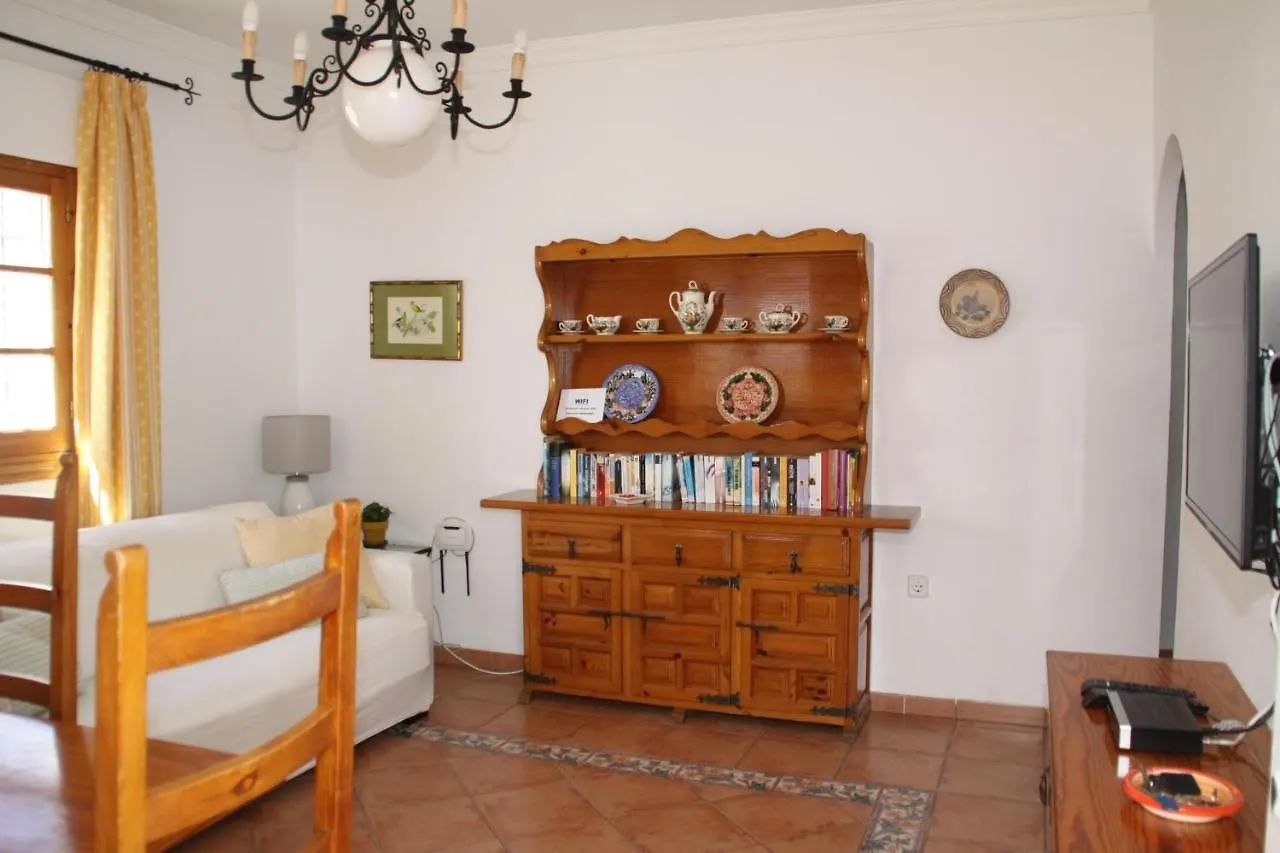 Apartment 300-Meter-Bis-Zum-Strand-Caracola-Wohnung-Mit-Garten Chipiona Spain